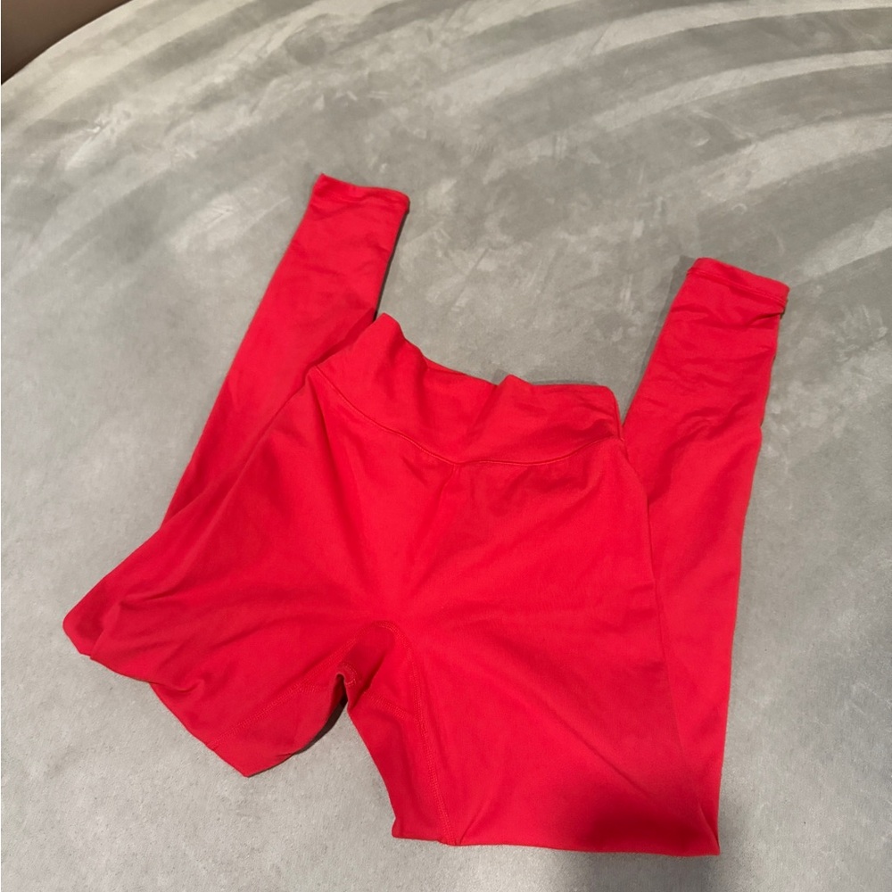 P'tula Vibrant Red Leggings